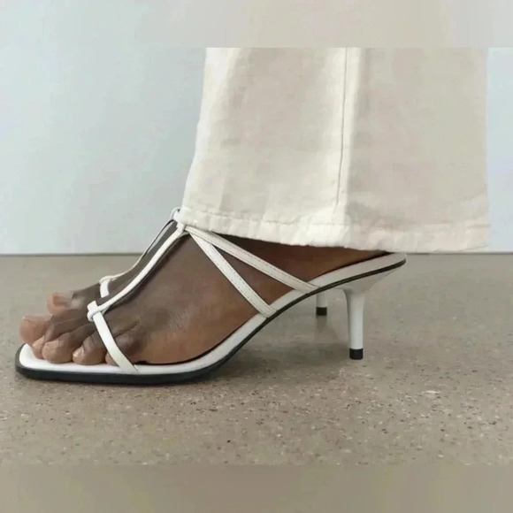🔥🔥zara sandals with strap - Picture 6 of 6
